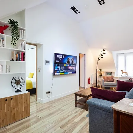 Suite Appart Place Versepuy Chantilly Exterior photo