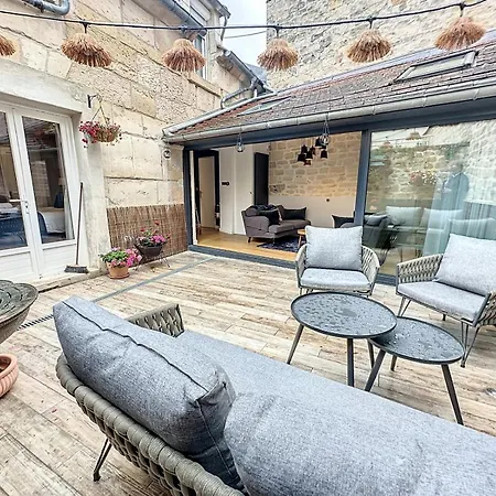 Suite Appart Place Versepuy Chantilly Exterior photo